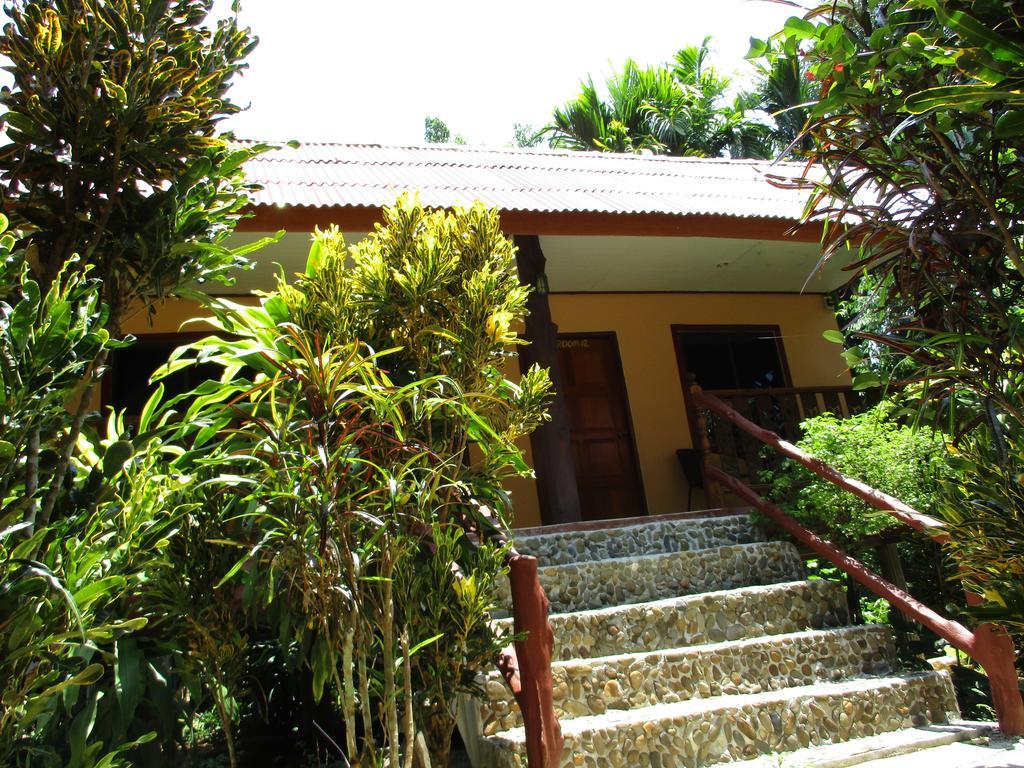 Khaosok Island Resort Khao Sok National Park Экстерьер фото