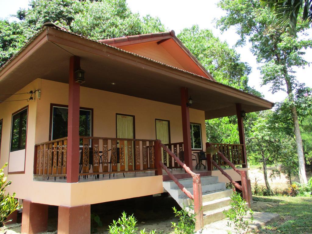 Khaosok Island Resort Khao Sok National Park Экстерьер фото